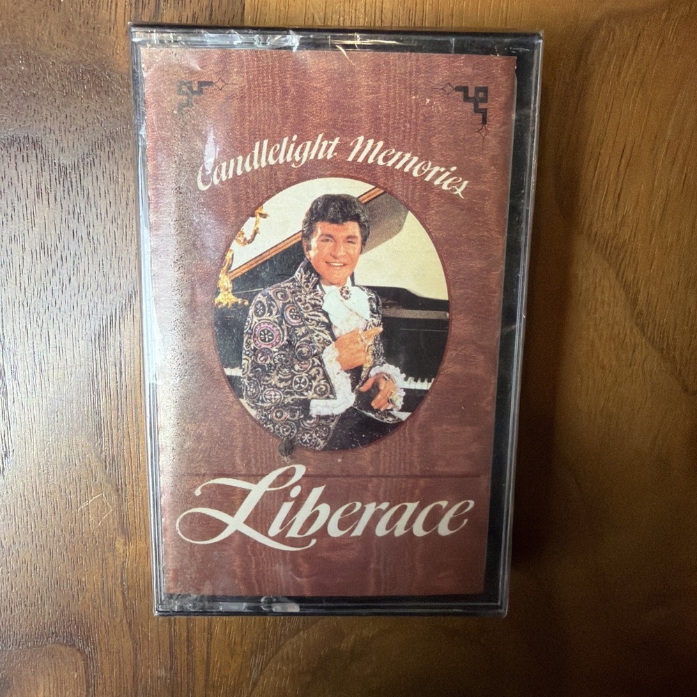 LIBERACE Candlelight Memories 1991 Sealed Cassette